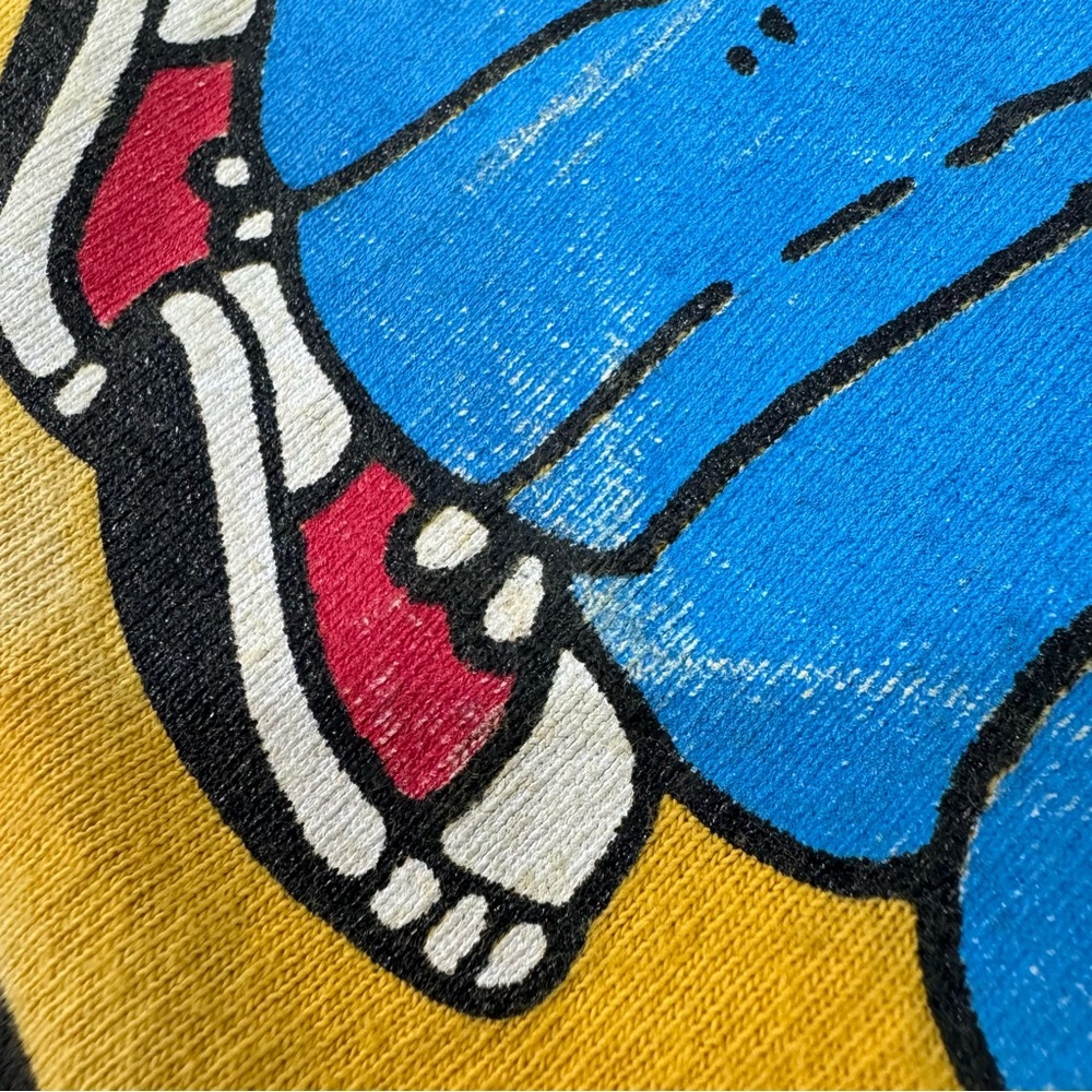 Arthur Hugs Not Drugs Size Large Vintage Retro tee - Picture 5 of 7